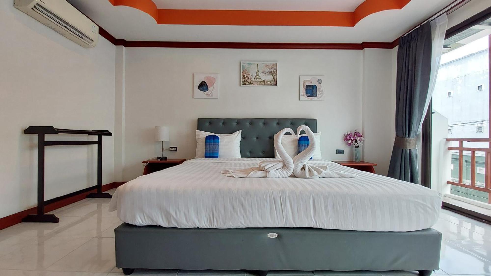 เบ็นเน็ุต เฮ้าส์ Hostel Patong ภายนอก รูปภาพ